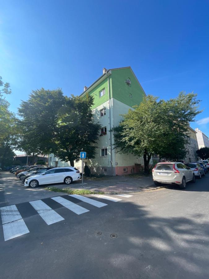 Apartman Daxnerko - Samostatny Dvojpokojovy Byt 布拉迪斯拉发 外观 照片